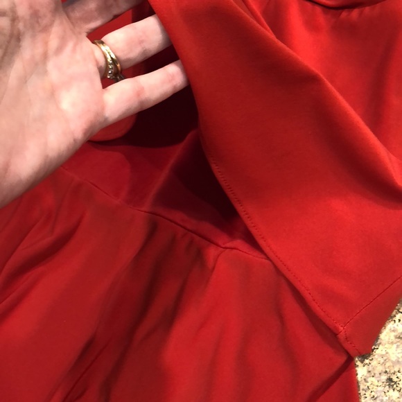 Evan Picone Red Tiered Elegant Dress Size 4 -Great Holiday Party Dress! - Picture 9 of 16